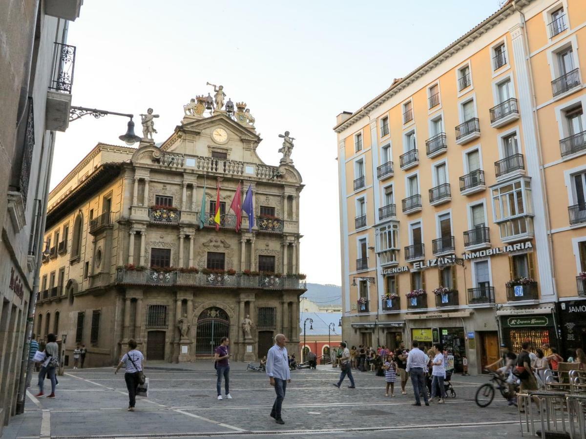 El Mirador De La Cuesta De Santo Domingo Apartment Pamplona Exterior photo